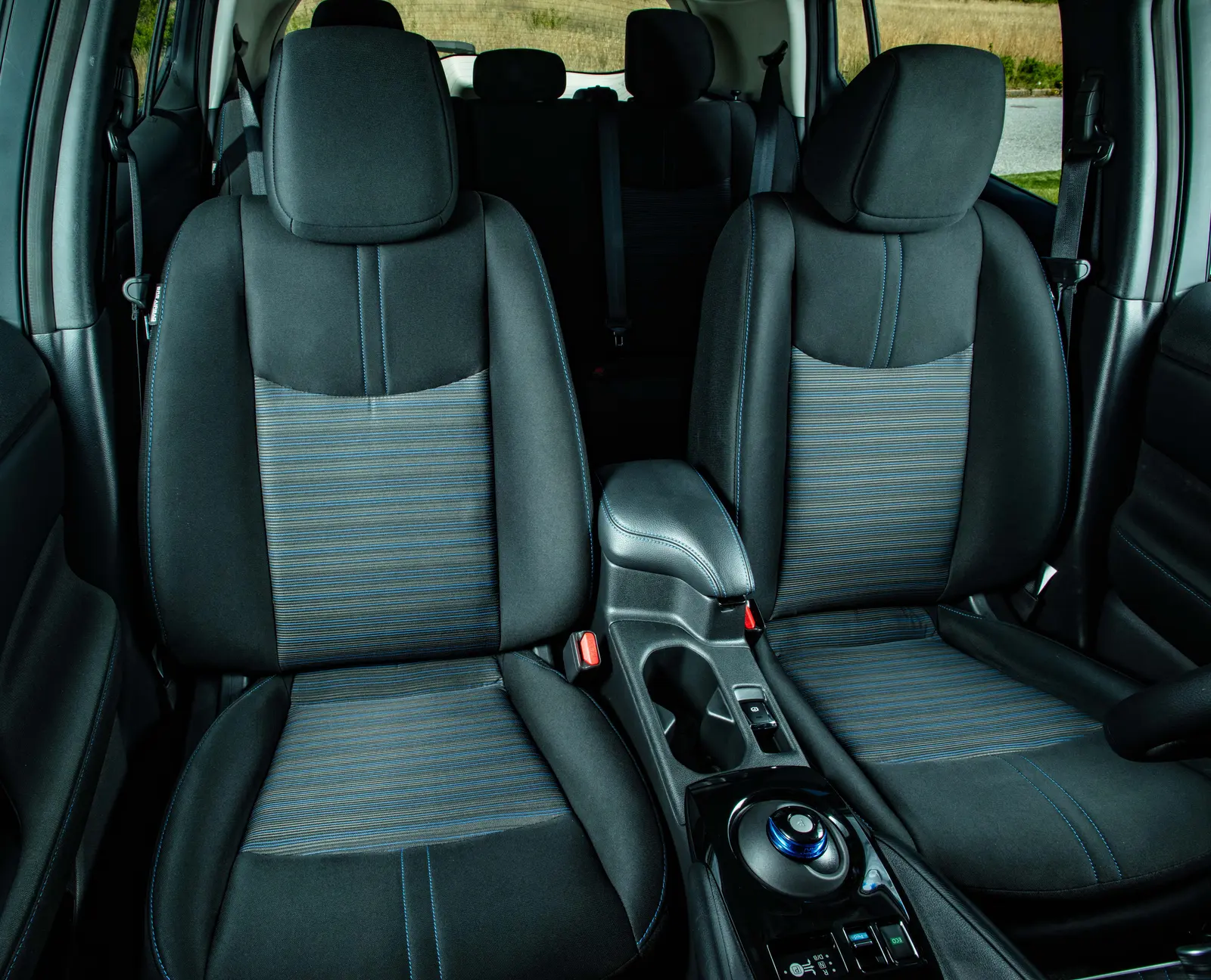 Nissan Leaf 2025 S Interior